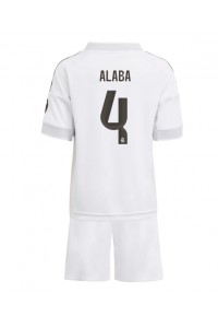 Real Madrid David Alaba #4 Jalkapallovaatteet Lasten Kotipeliasu 2025-26 Lyhythihainen (+ Lyhyet housut)